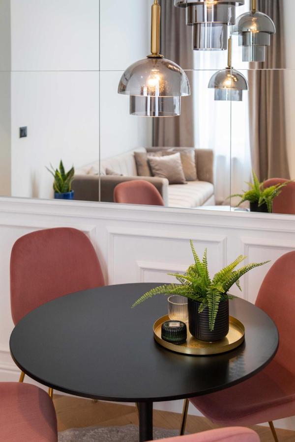 Pierrot & Pierrette Gajeva 6 Apartment Загреб Екстериор снимка