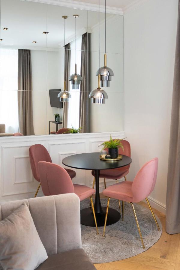 Pierrot & Pierrette Gajeva 6 Apartment Загреб Екстериор снимка